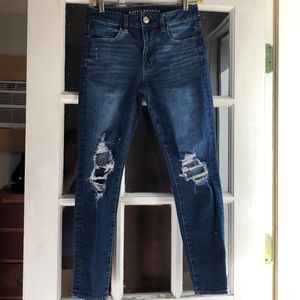 American Eagle High Waisted Ripped Jegging Jeans